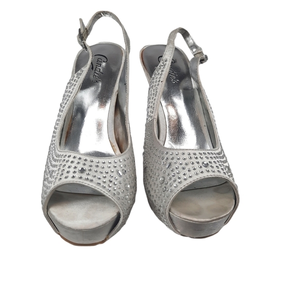 Candie's Silver Satin Gem Embellished Slingback Peep Toe Stilettos Size 8.5 - Picture 4 of 10
